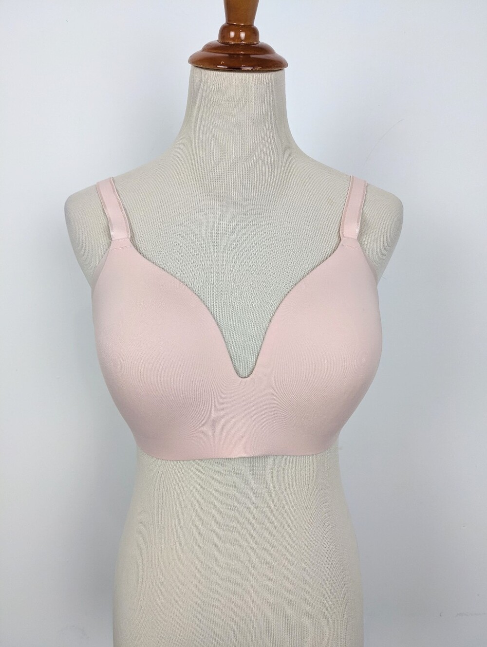 Knix Bra Size 36C Light Pink
